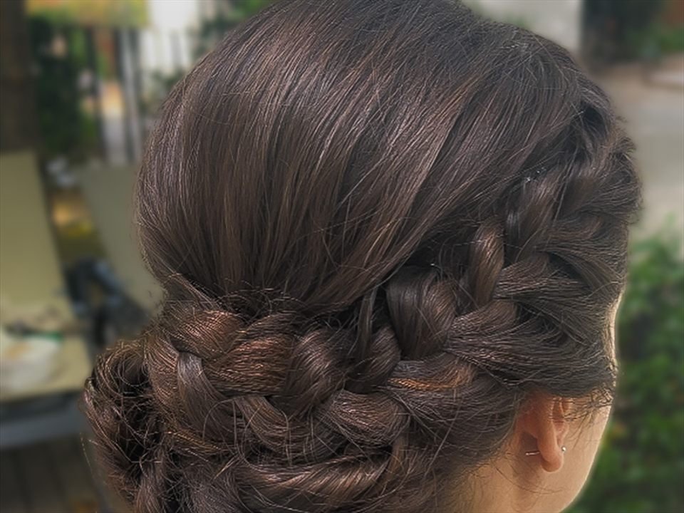 Recogido con trenzas